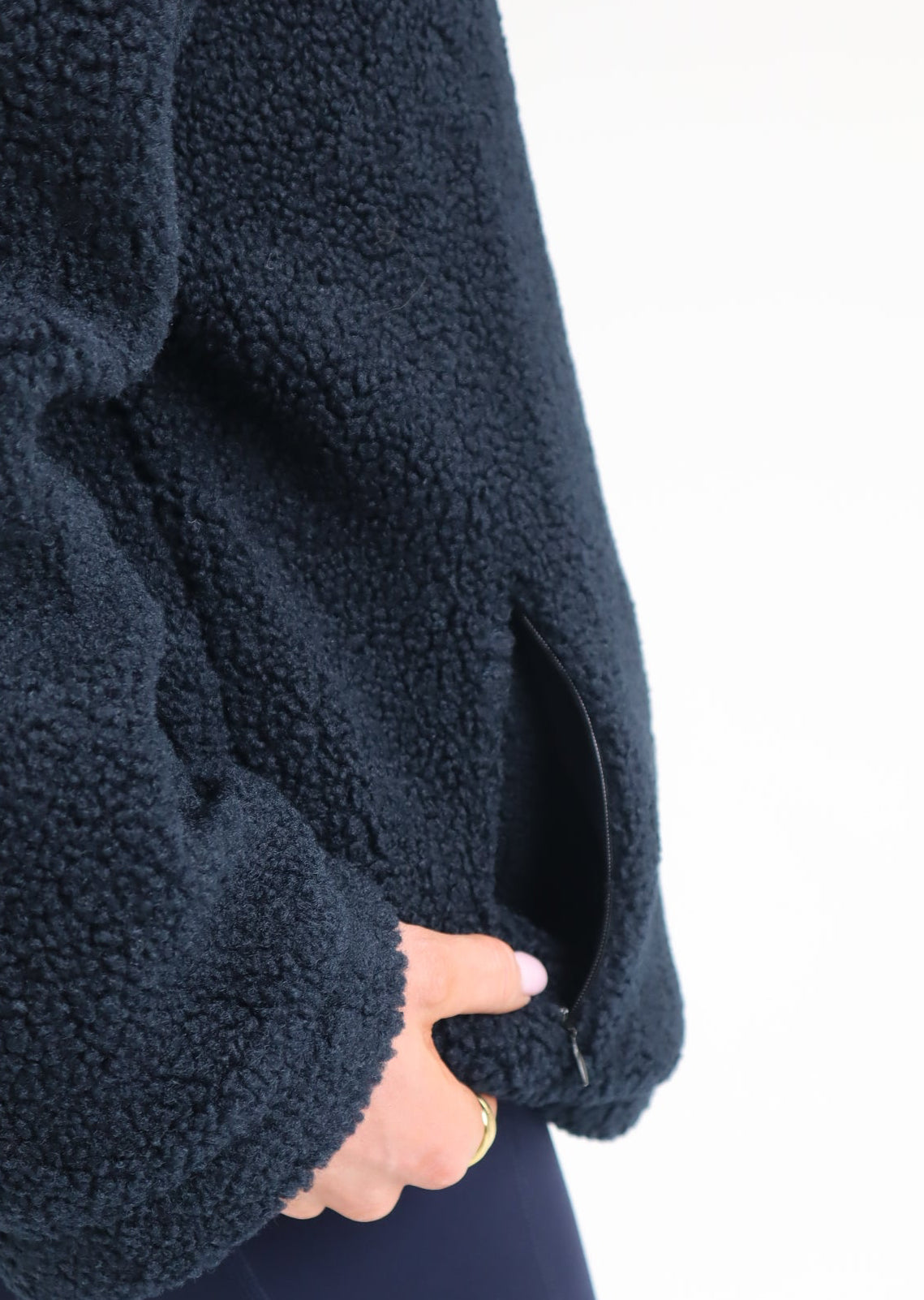 Navy Fleece – FinalBend Ltd